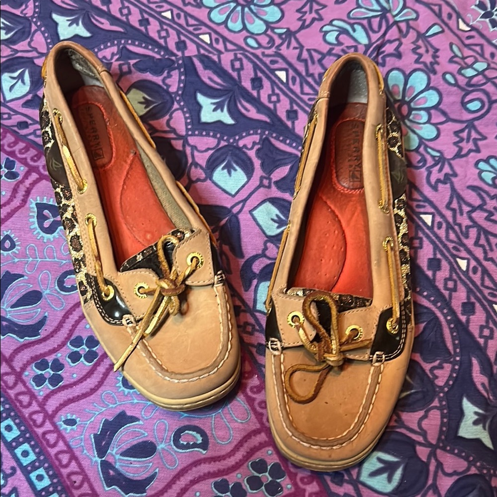 Sperry Tan and Black Loafers Comfortable Flats